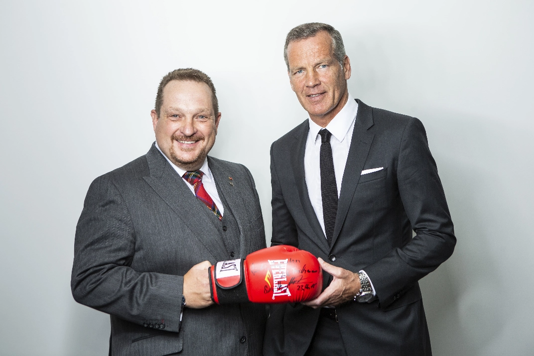 s2056 01072x - s2056_01072x